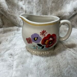 The Pioneer Woman Ceramic Creamer